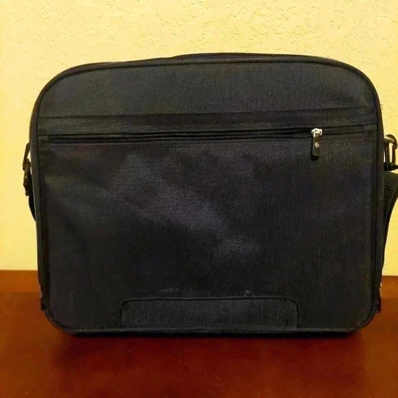 Dell Deluxe Professional Laptop Shoulder & Handle Carry Bag w/Briefcase Pockets - Picture 2 of 11